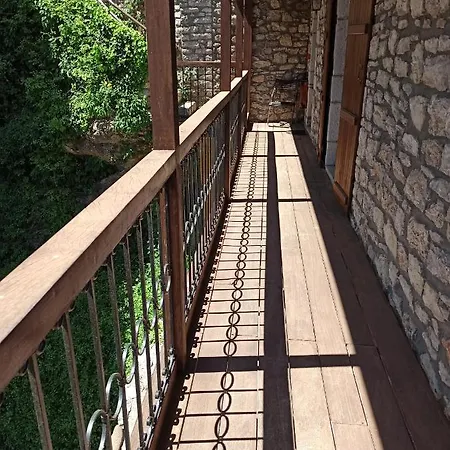 δεσποτικον αντωνοπουλου, ξενωνας Πανσιόν *